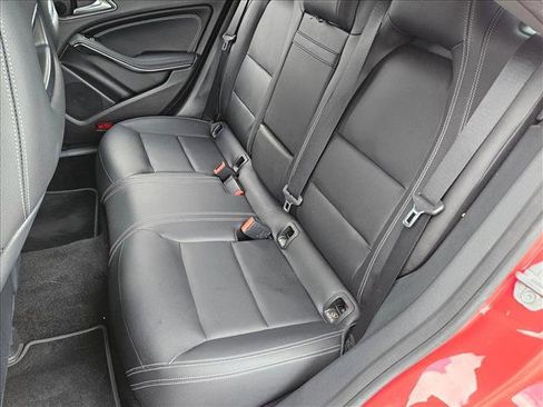 Used 2019 Mercedes-Benz CLA 250 image 17