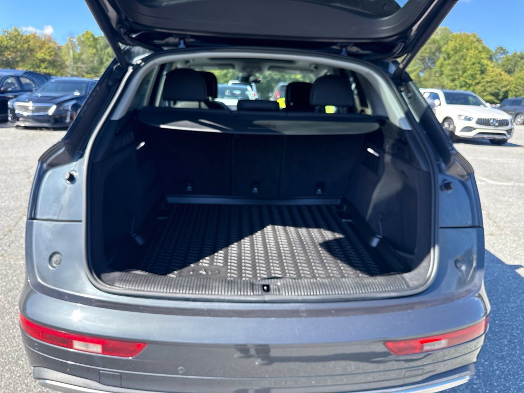 Used 2021 Audi Q5 2.0T Premium AWD/4WD image 24