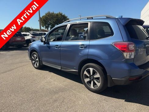 Used 2017 Subaru Forester 2.5i Premium w/ All-Weather Package image 17