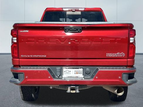 Used 2022 Chevrolet Silverado 2500 High Country w/ LPO, Hitch Package image 4