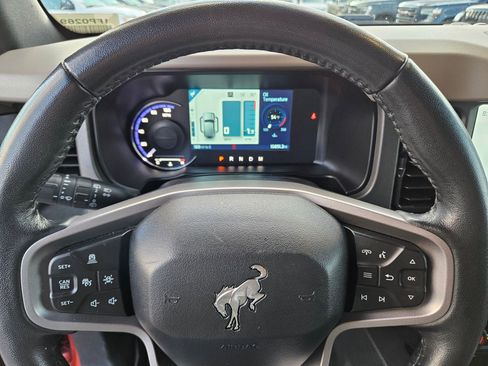 Used 2024 Ford Bronco Wildtrak image 23