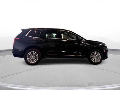 Used 2024 Cadillac XT6 Luxury w/ LPO, Floor Liner Package AWD/4WD image 15
