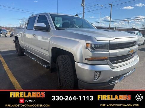 Used 2018 Chevrolet Silverado 1500 LT w/ All Star Edition image 3