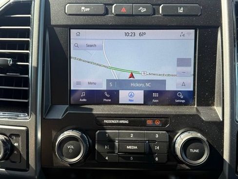 Used 2020 Ford F250 XLT w/ XLT Premium Package AWD/4WD image 24