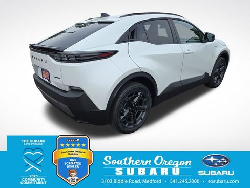 New 2026 Subaru Uncharted AWD image 7