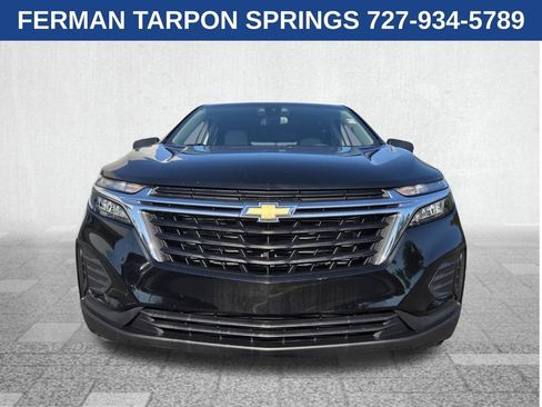 Used 2023 Chevrolet Equinox LS w/ LS Convenience Package FWD image 2