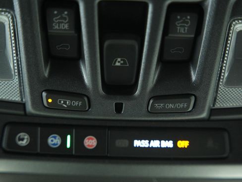 New 2026 GMC Sierra 2500 AT4 w/ AT4 Premium Plus Package AWD/4WD image 44
