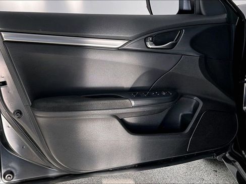 Used 2019 Honda Civic Sport image 21