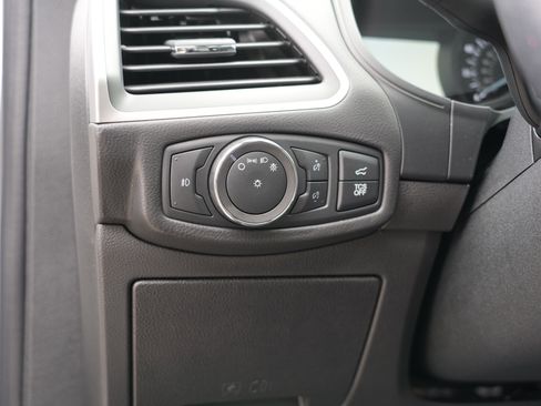 Used 2022 Ford Edge SEL w/ Convenience Package image 21