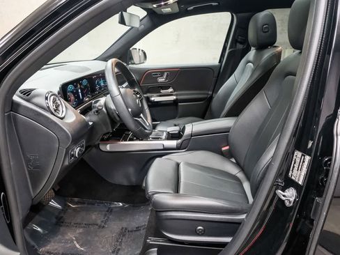 Certified 2022 Mercedes-Benz GLB 250 image 24