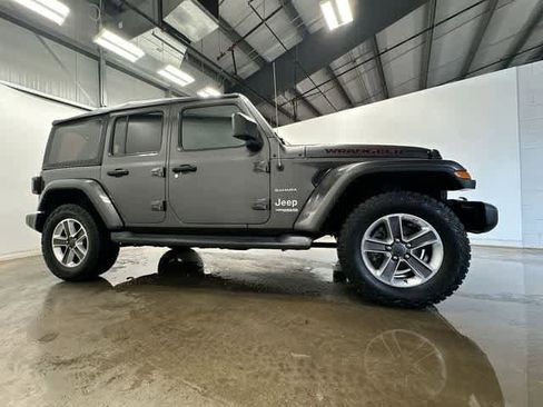 Used 2021 Jeep Wrangler Unlimited Sahara w/ Safety Group image 3