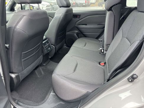 Certified 2025 Subaru Forester Premium image 13