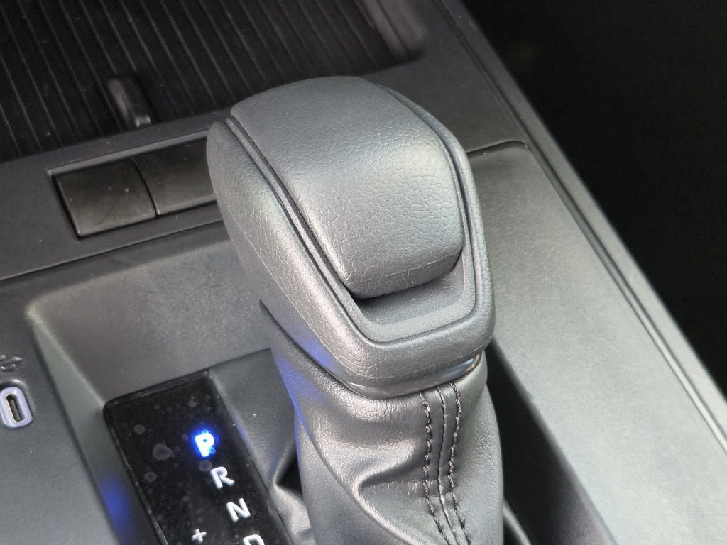 Used 2026 Toyota Corolla Cross LE FWD image 21