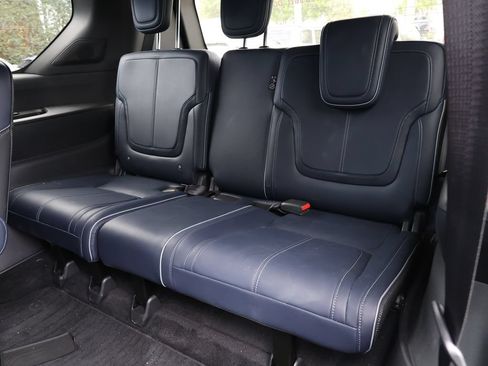 Certified 2026 INFINITI QX80 4WD w/ Sport Exterior Package image 25