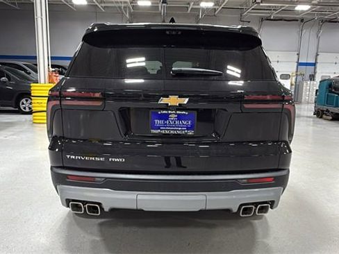 New 2026 Chevrolet Traverse LT w/ Driver Confidence Package image 5