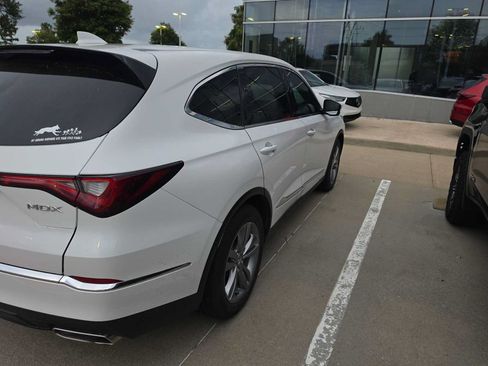 Used 2024 Acura MDX FWD image 4