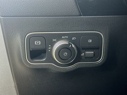 Certified 2026 Mercedes-Benz GLA 250 4MATIC image 10