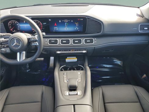 Certified 2026 Mercedes-Benz GLS 450 4MATIC image 19