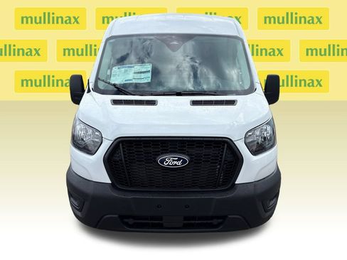 New 2026 Ford Transit 250 148 Medium Roof RWD image 23