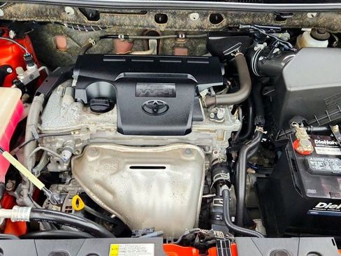 Used 2016 Toyota RAV4 LE FWD image 24