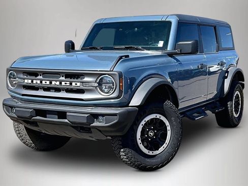 Used 2023 Ford Bronco Big Bend w/ Sasquatch Package AWD/4WD image 3