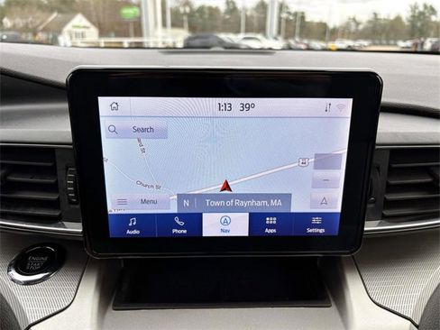 Used 2022 Ford Explorer XLT w/ Equipment Group 202A image 25