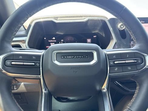 Used 2026 GMC Canyon Denali AWD/4WD image 23