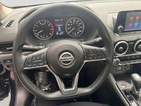 Used 2023 Nissan Sentra S image 19