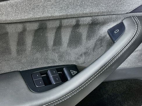 Used 2026 Tesla Model Y AWD image 15