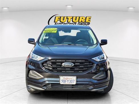 Used 2022 Ford Edge SE w/ Black Appearance Package image 5