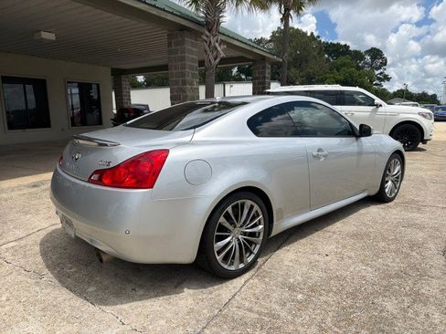 Used 2011 INFINITI G37 Journey w/ Premium Pkg RWD image 4