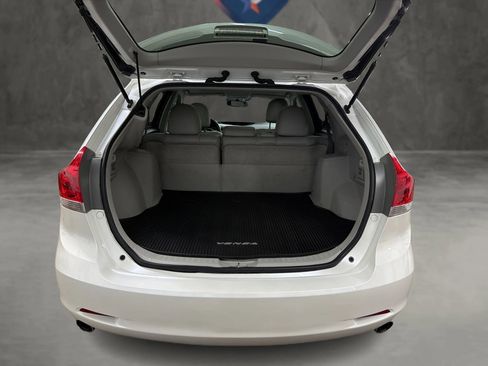 Used 2012 Toyota Venza XLE w/ XLE Premium Pkg image 12