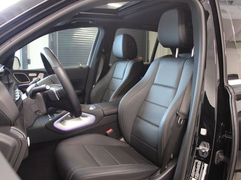 Certified 2025 Mercedes-Benz GLE 350 4MATIC image 5