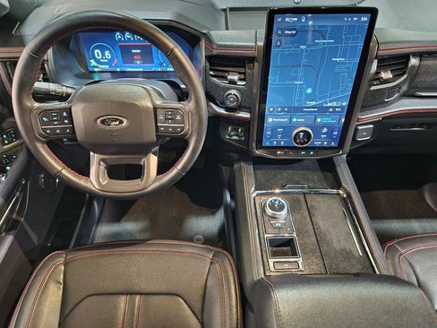 Used 2024 Ford Expedition Limited RWD image 48
