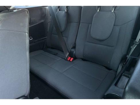 Used 2025 Ford Explorer Active image 17