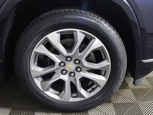 Used 2020 Chevrolet Traverse Premier AWD/4WD image 28