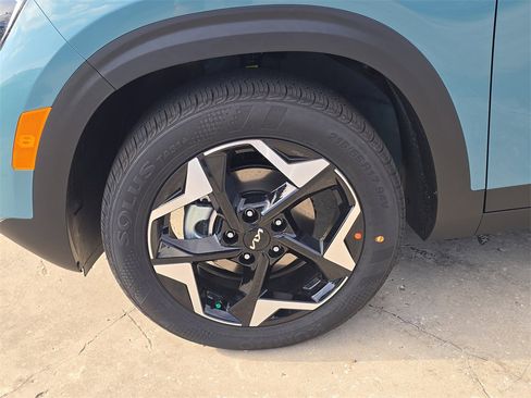 New 2026 Kia Seltos S image 35