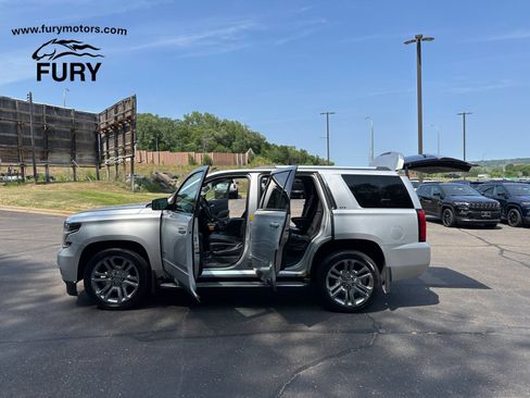 Used 2015 Chevrolet Tahoe LTZ AWD/4WD image 42
