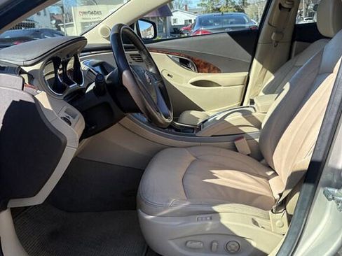 Used 2012 Buick LaCrosse Premium image 12