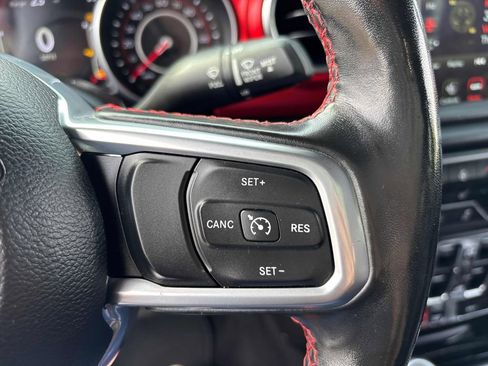 Used 2021 Jeep Wrangler Unlimited Rubicon AWD/4WD image 17