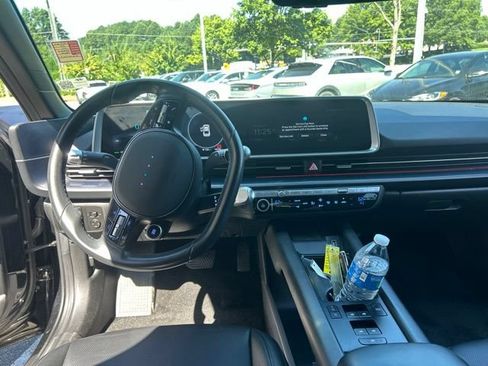 Certified 2024 Hyundai Ioniq 6 SEL RWD image 9