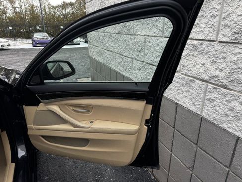 Used 2015 BMW 535i xDrive xDrive image 44