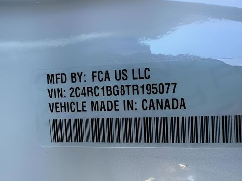 New 2026 Chrysler Pacifica Select w/ S Appearance Package image 28