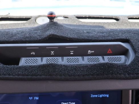 Used 2025 Ford Bronco Badlands AWD/4WD image 32