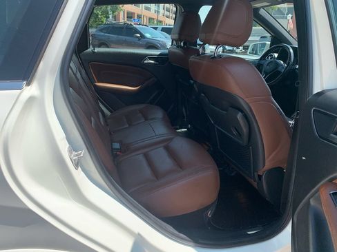 Used 2014 Mercedes-Benz B 250e image 18