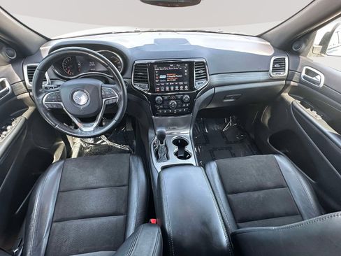 Used 2020 Jeep Grand Cherokee Altitude image 7