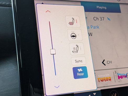 Certified 2023 Jeep Grand Cherokee L Overland image 23