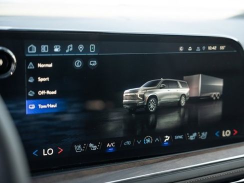 New 2026 Chevrolet Suburban High Country image 35