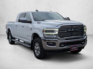 Used 2020 RAM 3500 Laramie video 3
