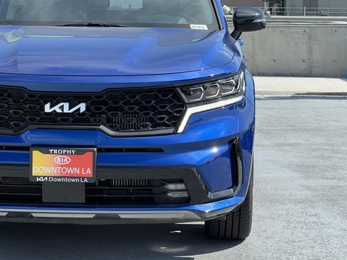 Certified 2023 Kia Sorento SX image 13